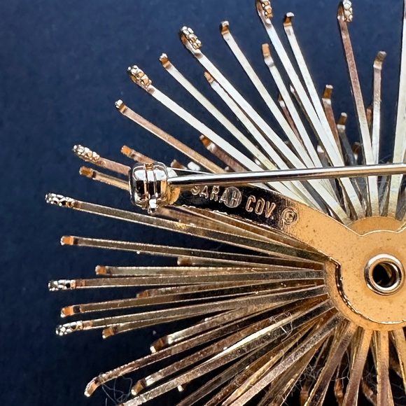 VTG Sarah Coventry Golden Mum Topaz Atomic Starburst Brooch & Clip Earrings Set - Picture 5 of 9